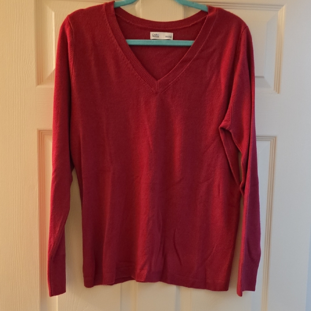 Croft & Barrow Women's V-Neck Sweater in Deep Raspberry Pink